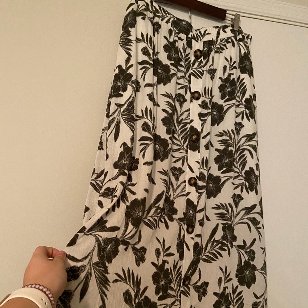 Green and white Floral Maxi Skirt